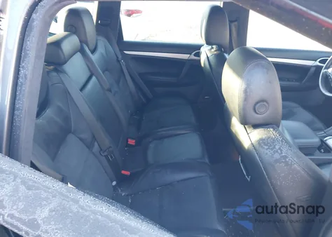 2010 Porsche Cayenne Gts z USA, uszkodzony, nr VIN WP1AD2AP9ALA60504